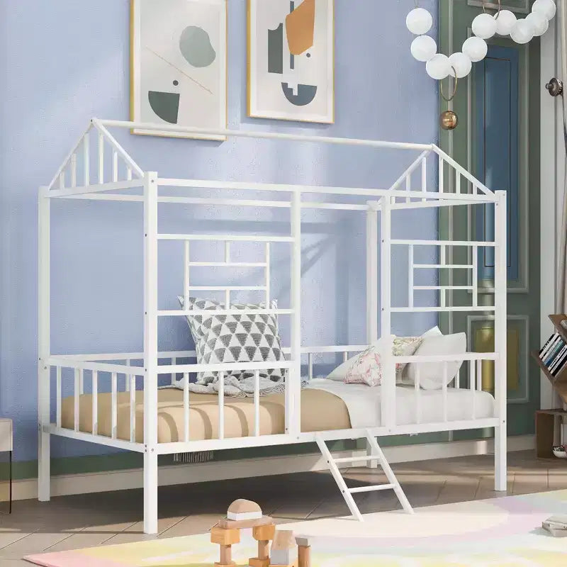 Cadre de lit plateforme double en métal | Style cabane basse, support à lattes pour enfants